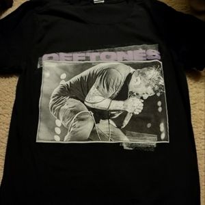 Deftones shirt